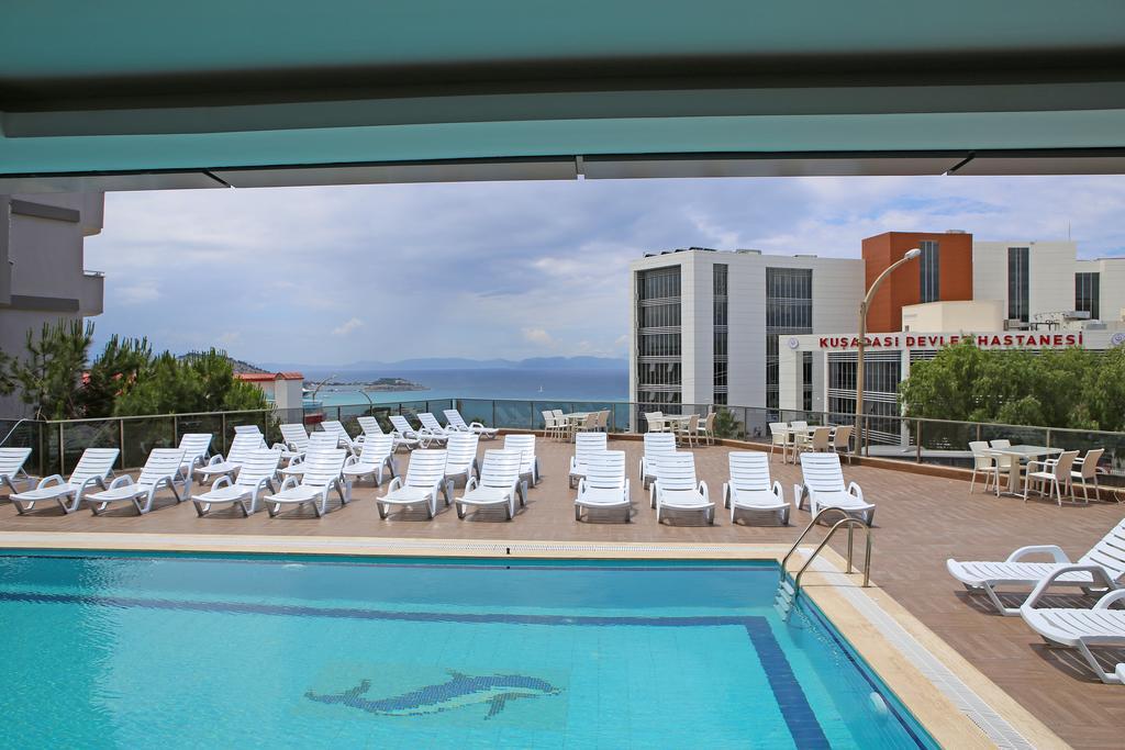 Comfort Ada Class Hotel คูซาดาซี ภายนอก รูปภาพ