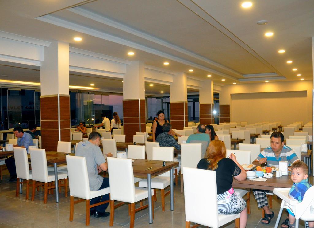 Comfort Ada Class Hotel คูซาดาซี ภายนอก รูปภาพ