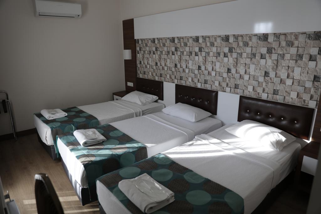 Comfort Ada Class Hotel คูซาดาซี ภายนอก รูปภาพ